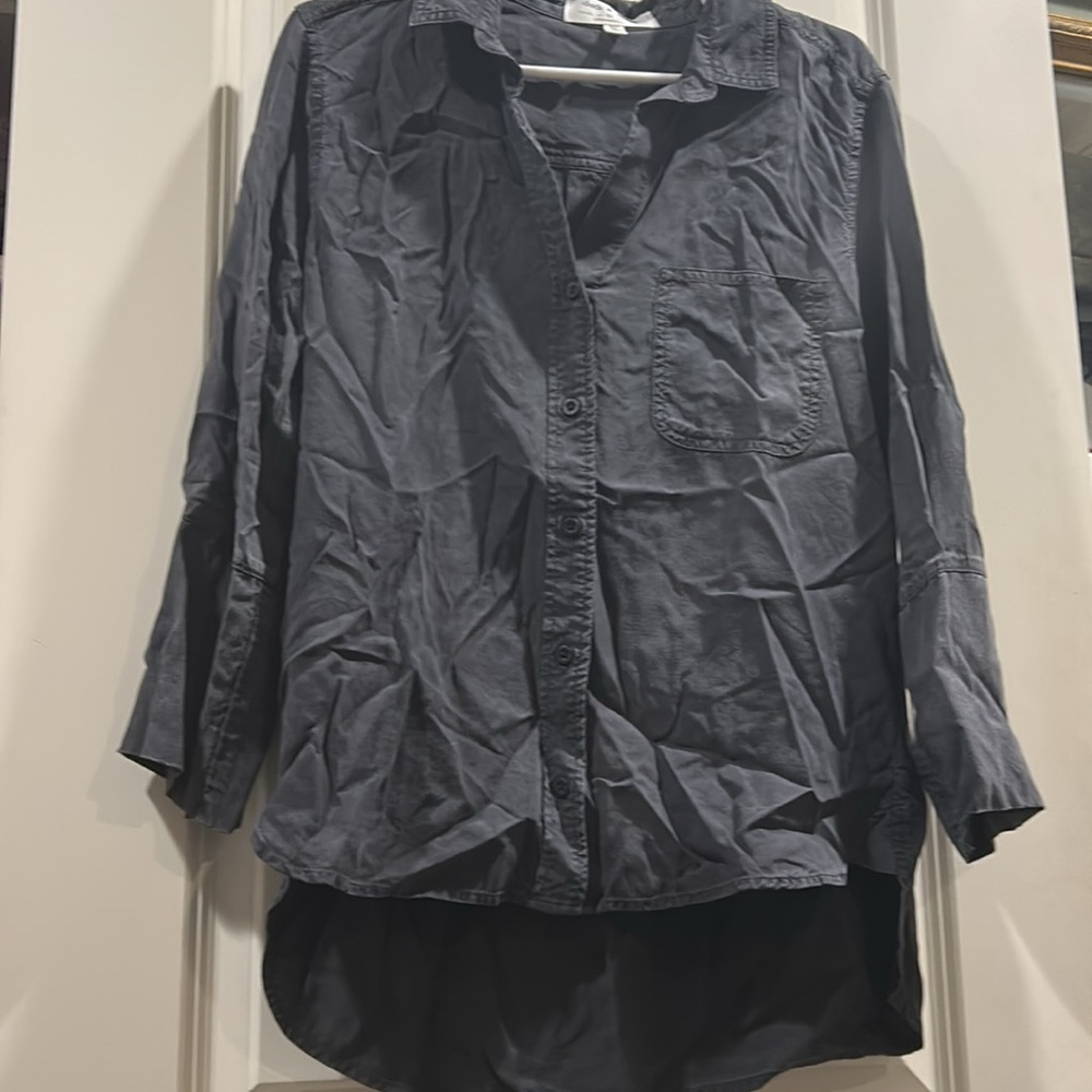 Anthropologie Cloth & Stone stonewash hi/lo button down shirt 3/4 sleeves size M